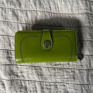 BRAND NEW Green Leather Wallet